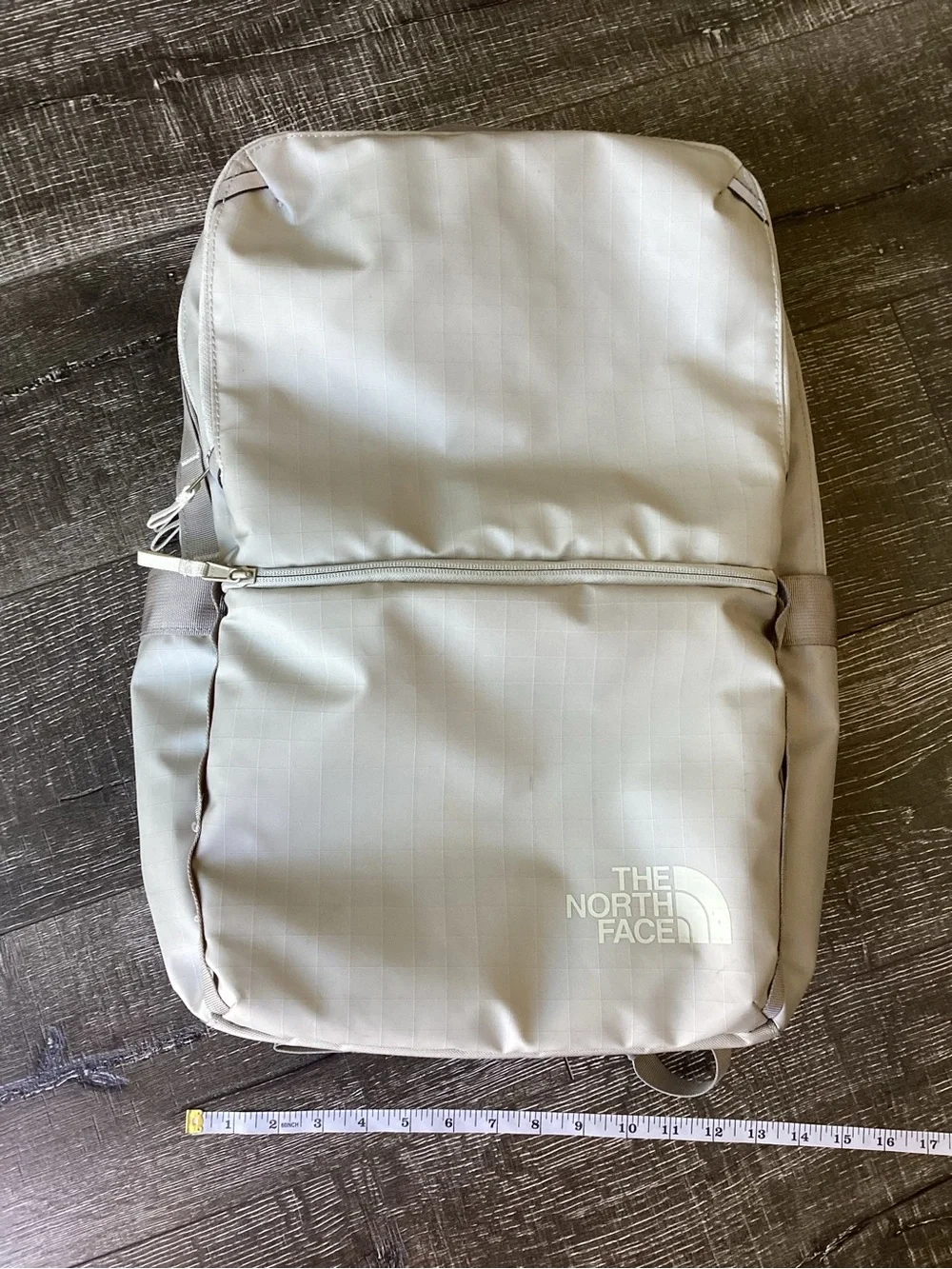 The North Face Base Camp Voyager Daypack (26L)